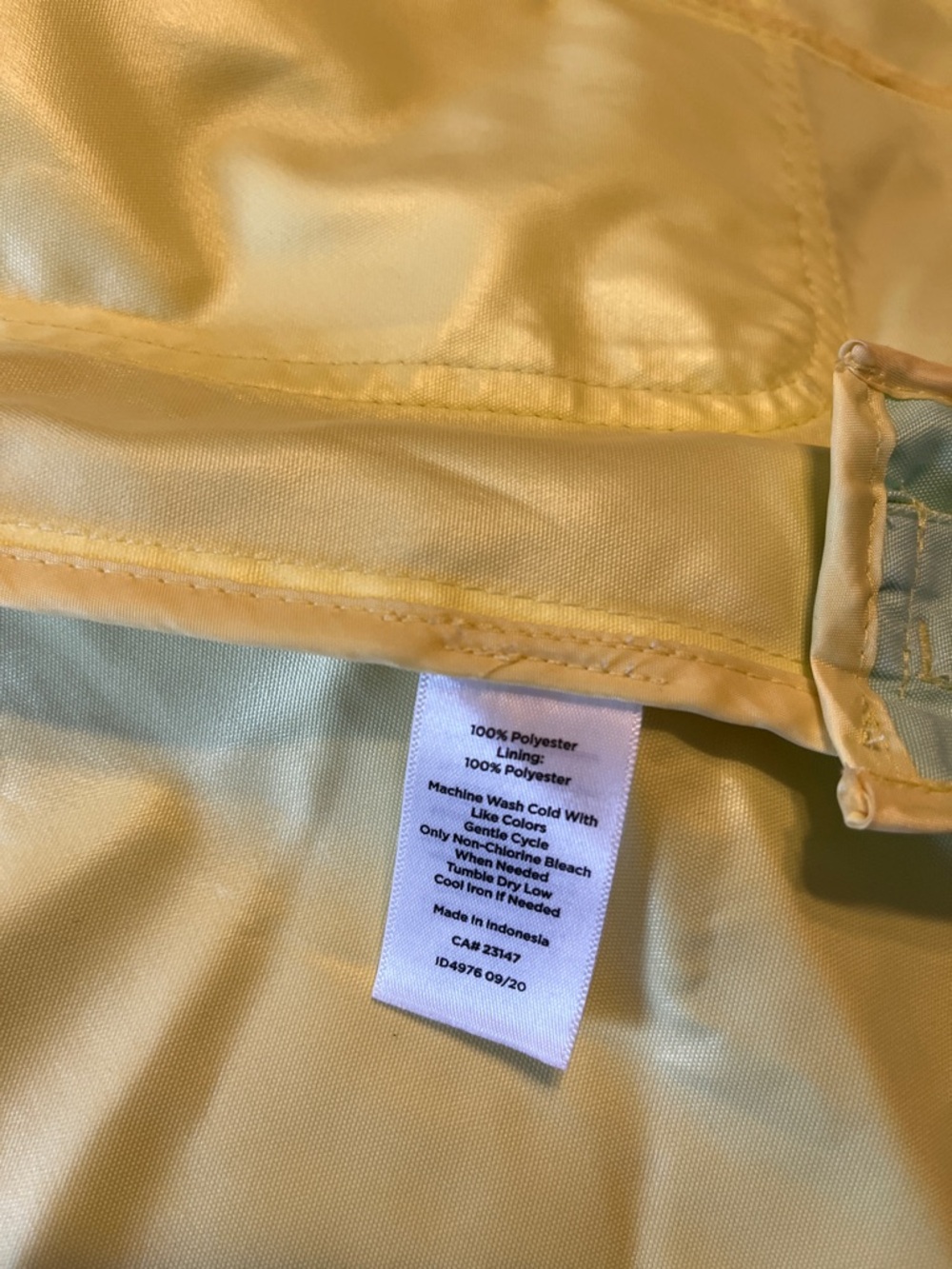 Talbots Yellow Hooded Rain Jacket with Mint Lining - Picture 6 of 9